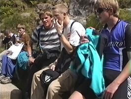 Taking a rest in a convenient seat at 0.5 miles from the hostel, 193m above sea level